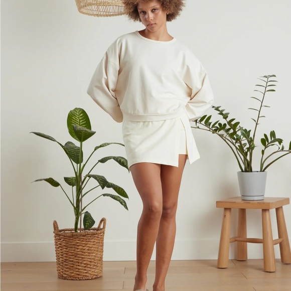 Known Supply • NWT Westbrook Pearl Yellowish Cream Skort - Picture 8 of 10